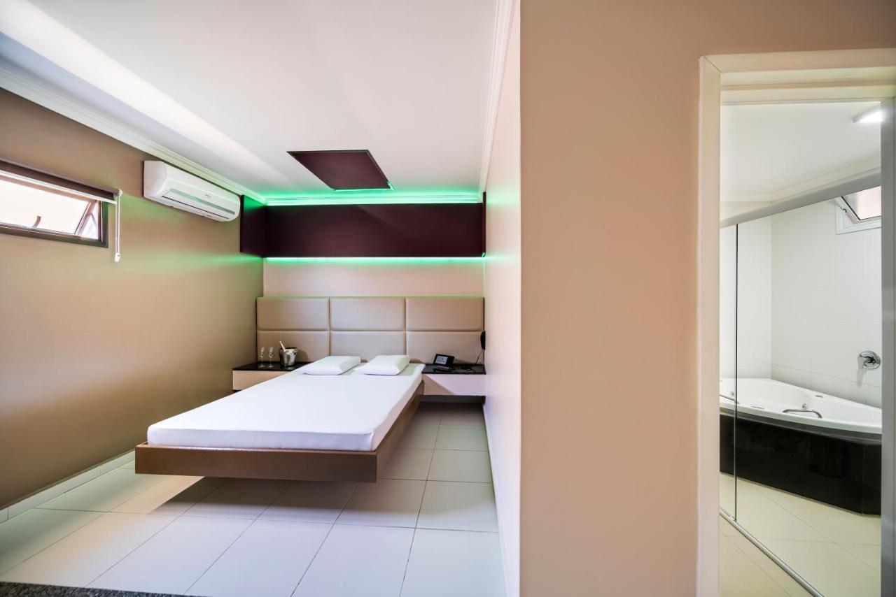 Savanas Motel Ponta Grossa  Dış mekan fotoğraf